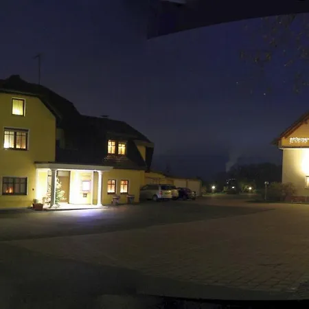 Ziegelhuette Hotel Schwandorf in Bayern